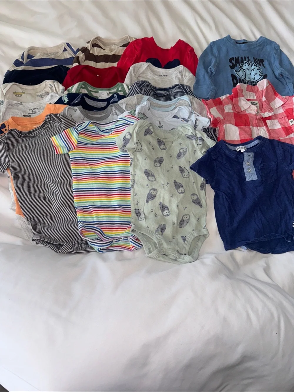 22 pieces Bundle Baby boy  Mixed Onesie 9 long sleeve 10 short  & Tee Bundle